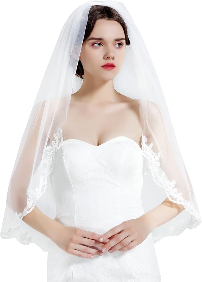 Bridal veil with floral appliqué edge