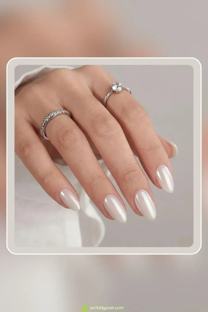 Chrome Mirror Press-On Nails Almond Shape