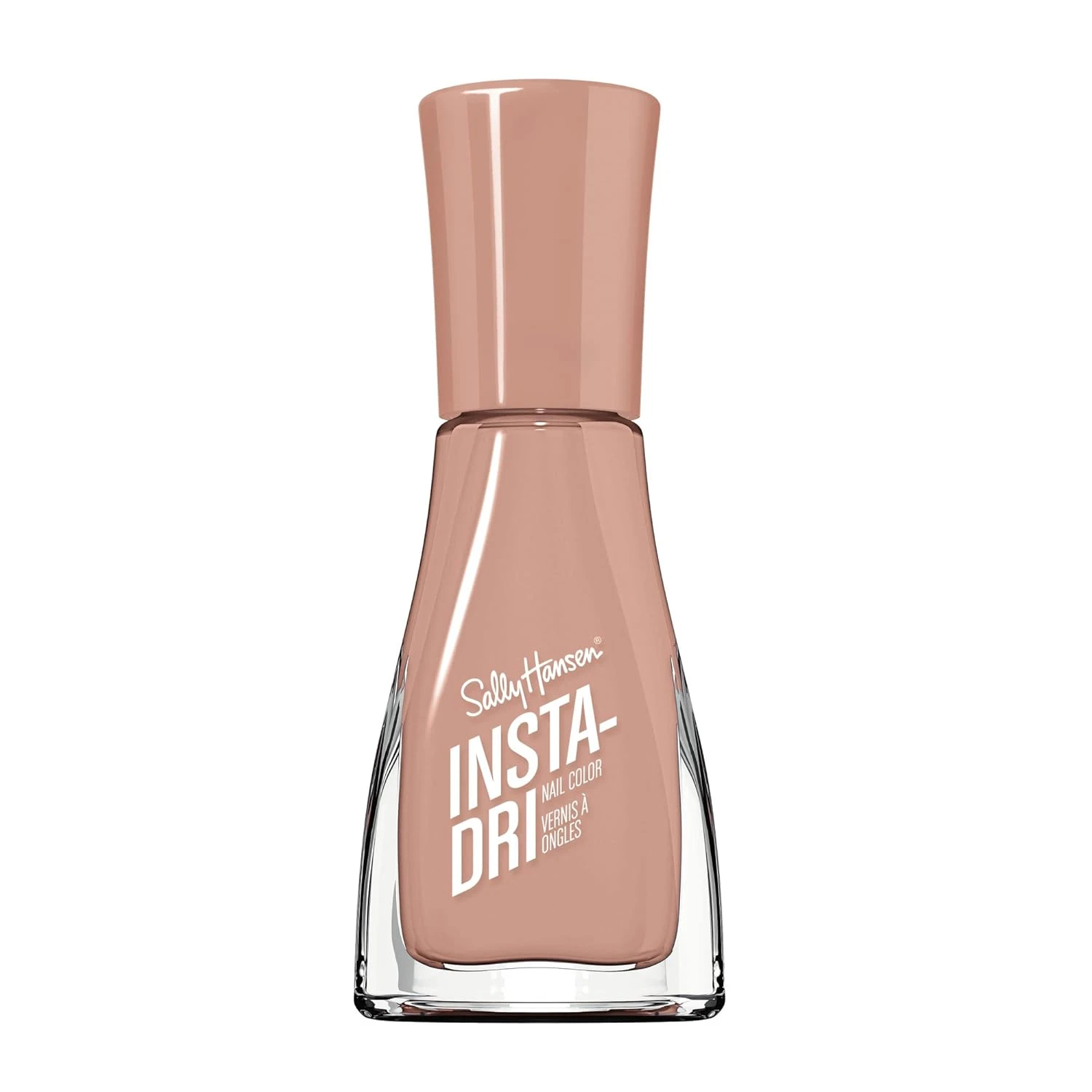 Cream nude nail polish for a polished square clean girl nail look