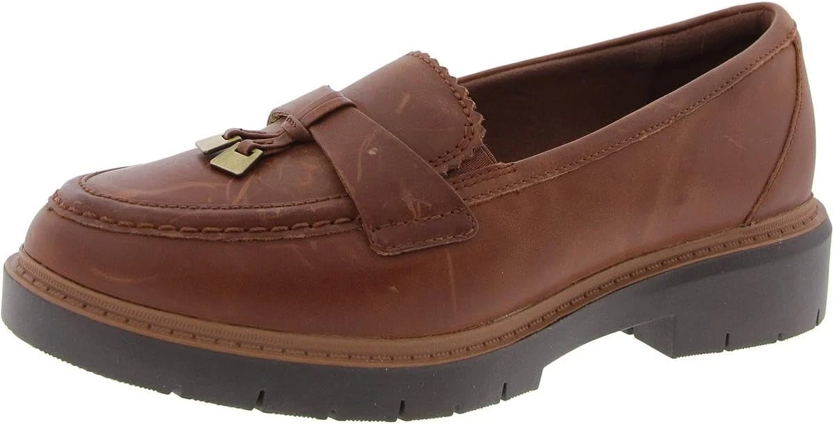 Tan loafers for white boho shirt dress work outfits