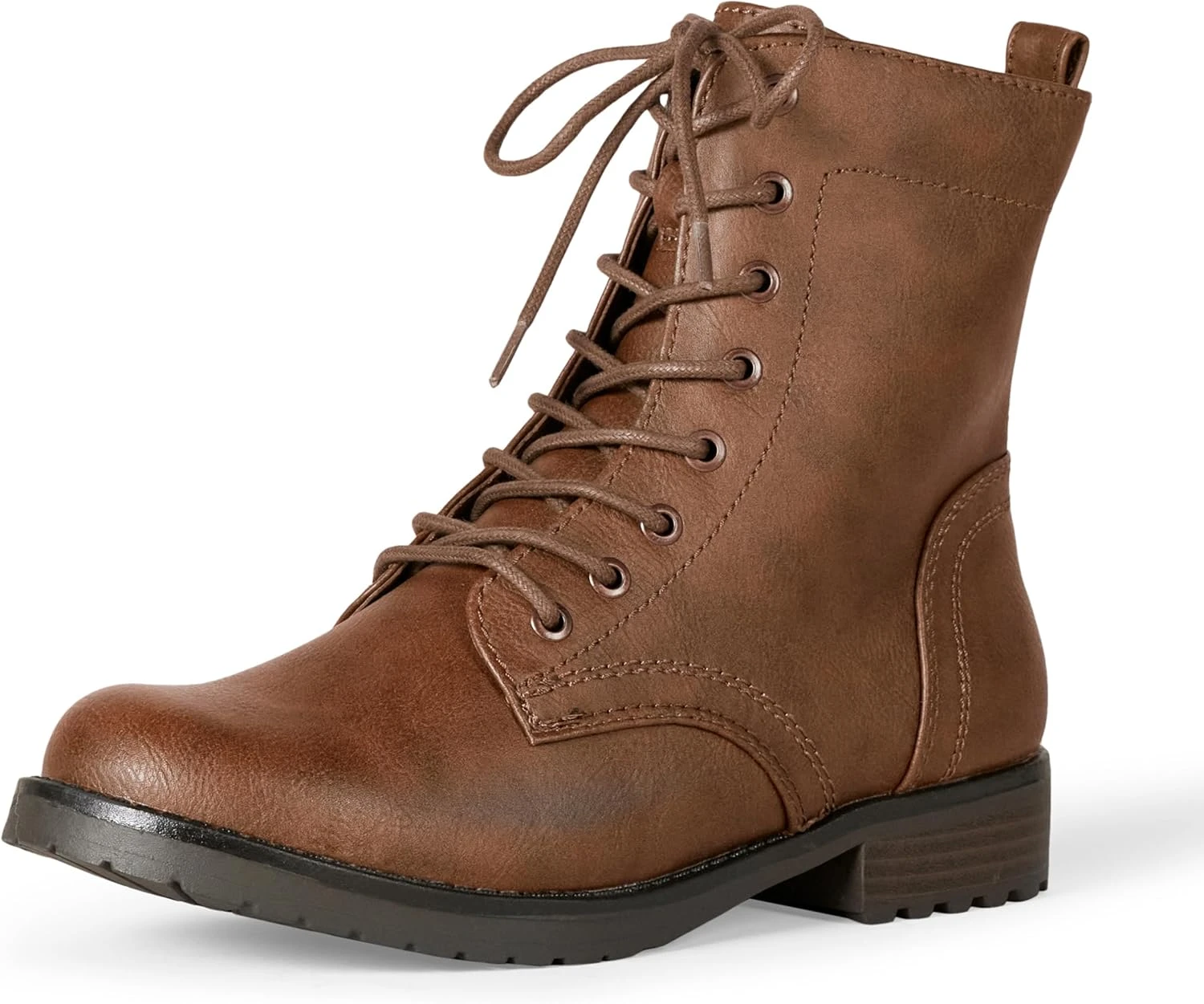 Women's leather ankle boot for a fall brunch look