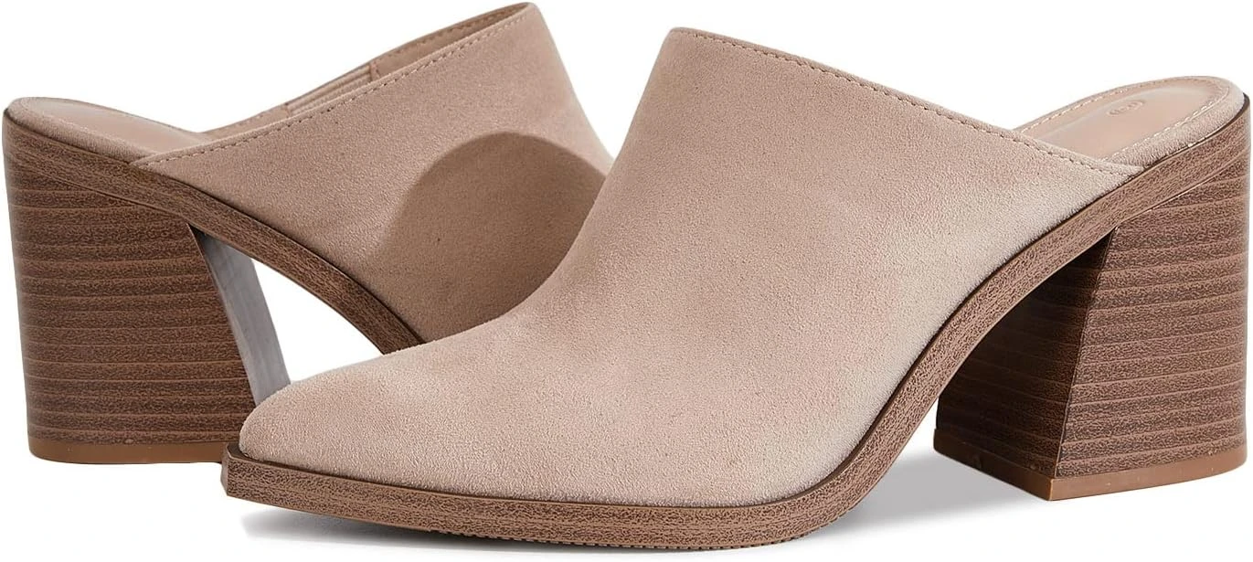 Women's block heel pointed toe mules for a blazer jacket outfit