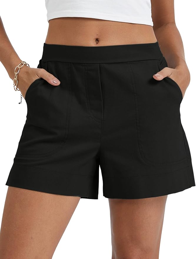 Tailored linen shorts for city break outfit