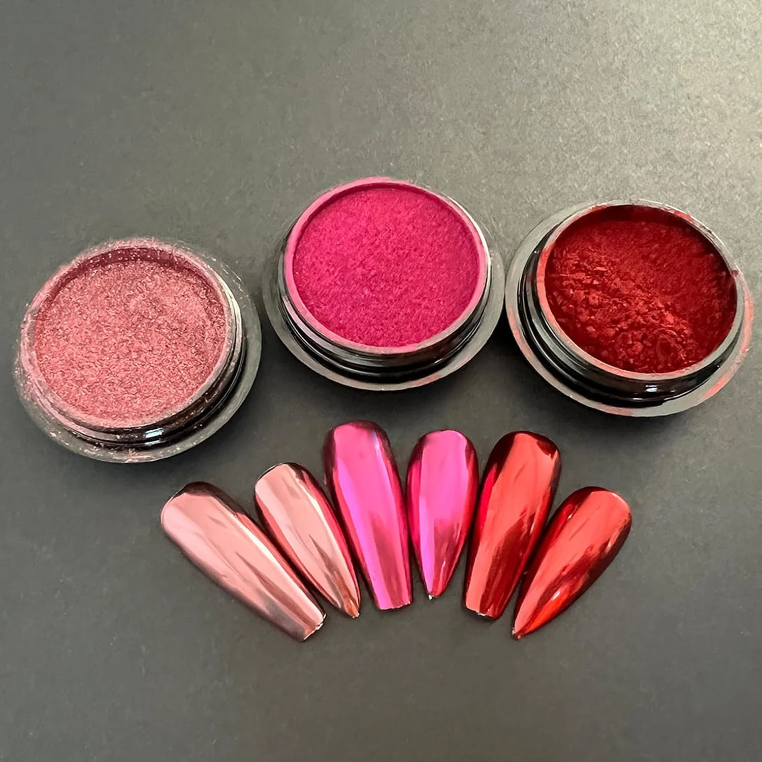 Fuchsia chrome powder for metallic pink nails