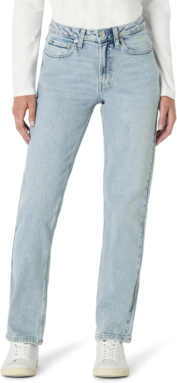 Light Wash Straight Jeans