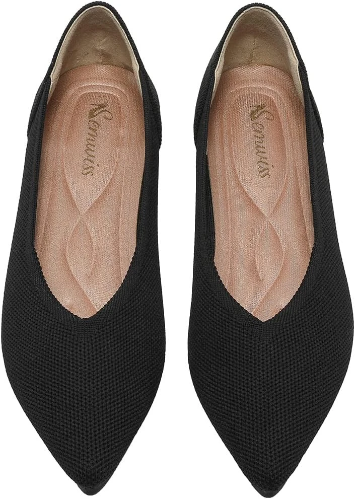 Women pointed flat shoes for tailored floral trousers