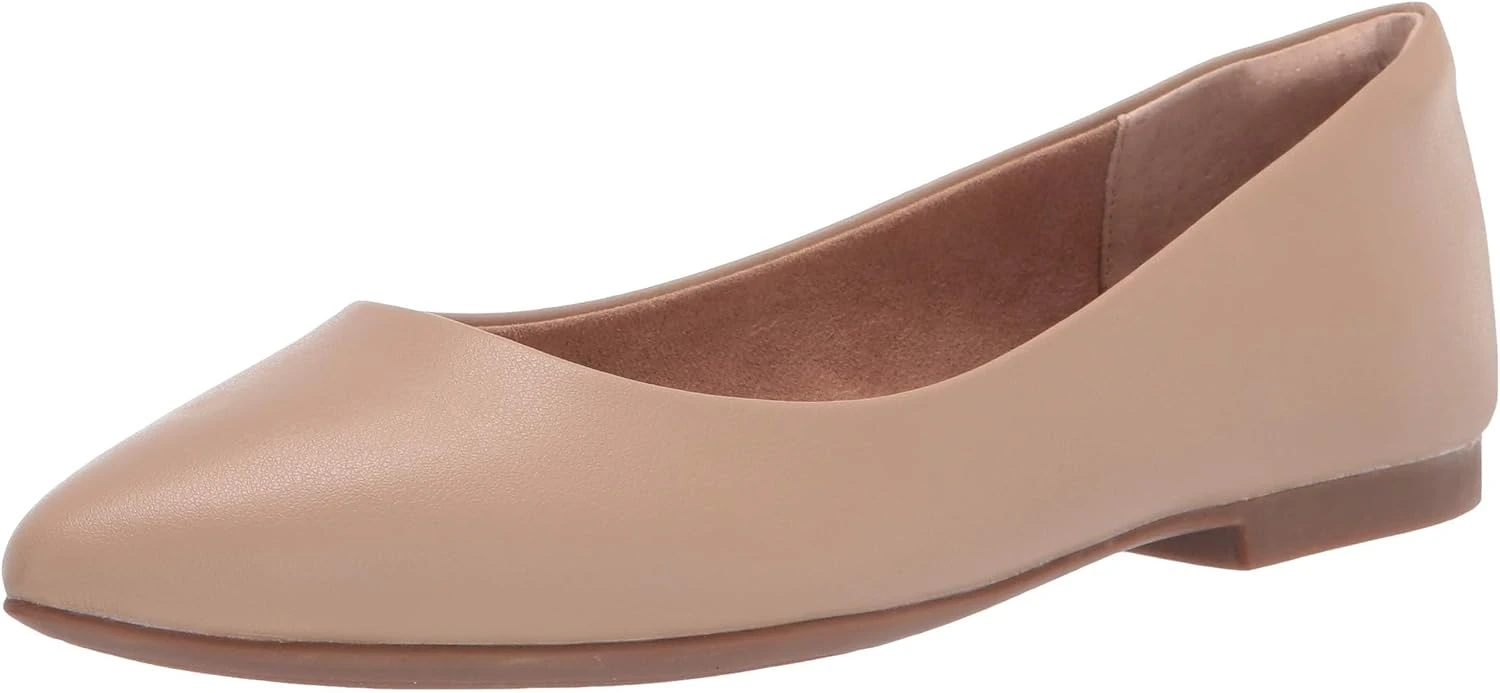 Tan Pointed Flat Shoes