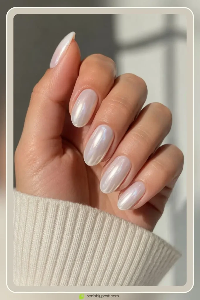September Nails: The Only Month Where the Birthstone and the Trend Are the Same Color 37 Milky white chrome nails in luminous soft glazed finish